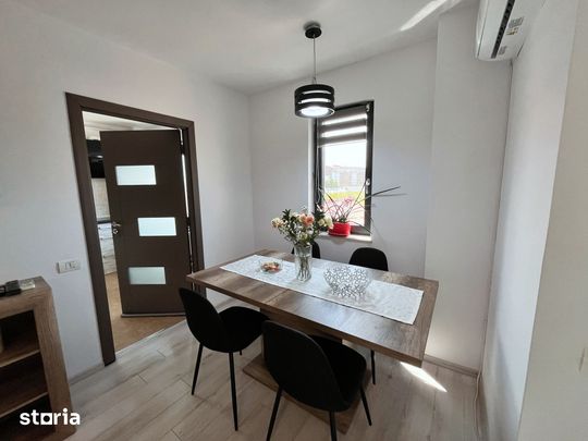 Apartament cu 3 camere la prima închiriere și parcare subterană - Photo 1