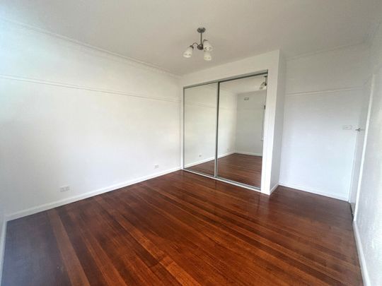 THREE BEDROOM FAMILY HOME - Photo 1