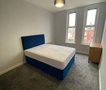 Myrtle Road (2 bed flat) - Photo 5