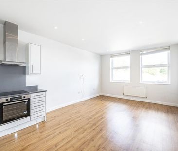 Woodland Court, Soothouse Spring, St Albans - Photo 2