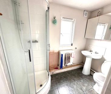 House share to rent - Photo 1