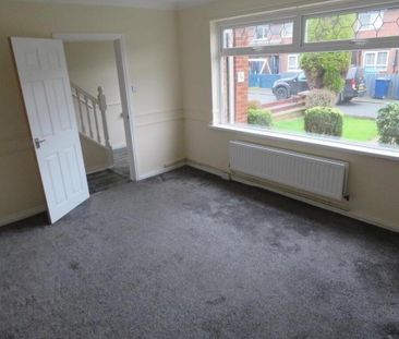 56 Donard Gardens, Lurgan, BT66 8EX - Photo 2