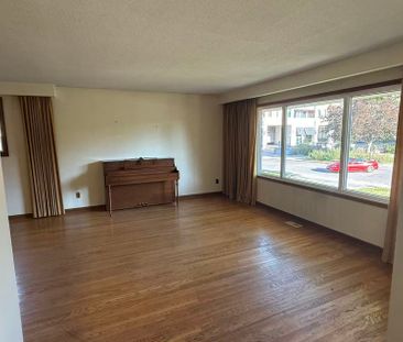 For Lease - 31 Fred Varley Drive, Markham, Ontario - Photo 3