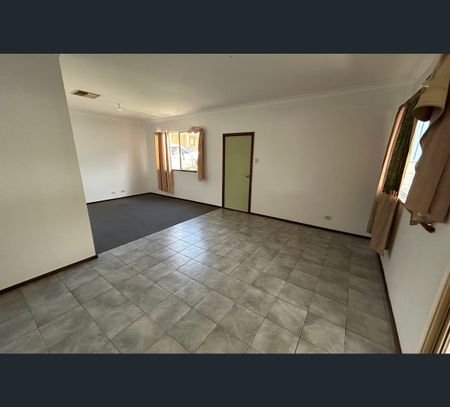 11A Ennis Street, Eaton, WA 6232 - Photo 3