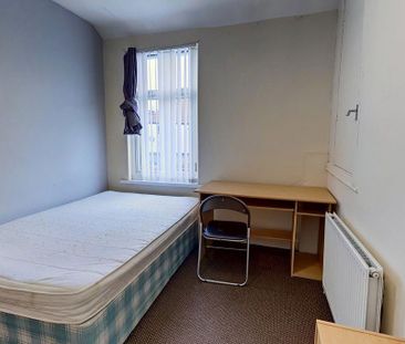 2 bedroom house to rent - Photo 2