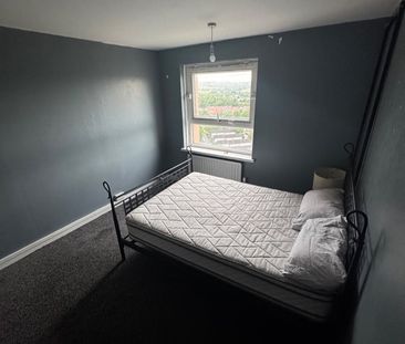 Room in a Shared Flat, Cottingley Heights, LS11 - Photo 5