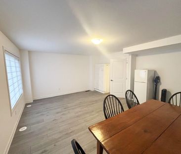 For Lease - 74 Blue Forest Crescent, Barrie, Ontario - Photo 4