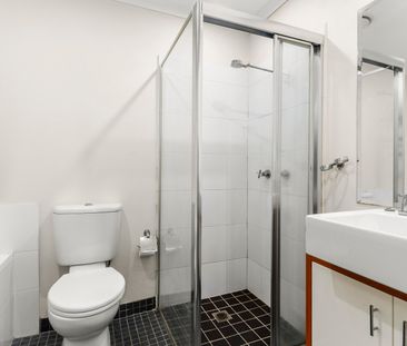 205/296-300 Kingsway, Caringbah NSW 2229 - Apartment For Rent | Domain - Photo 4