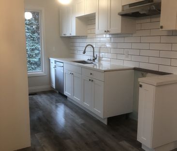 For Lease - 38 Loyalist Drive Unit# Upper, Hamilton, Ontario - Photo 4