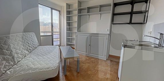 Appartement 1 pièces 15m2 MARSEILLE 6EME 490 euros - Photo 2