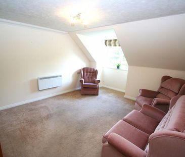 2 bedroom retirement property to rent - Photo 1