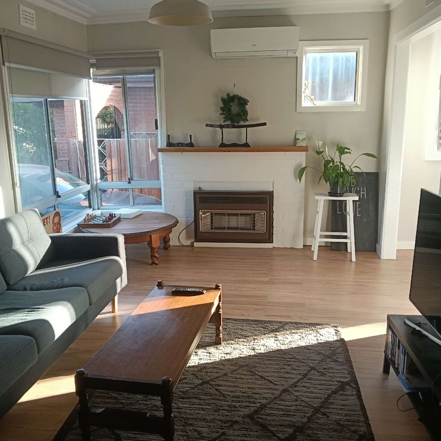 Coburg North - Photo 1