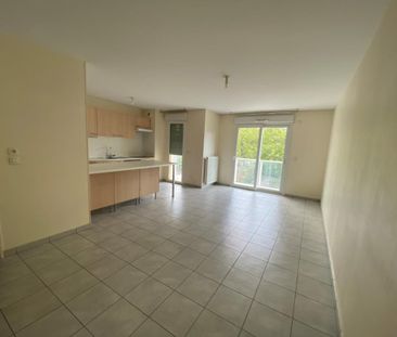 Location Appartement 6 pièces 69m² CHAMBERY 73000 - Photo 1