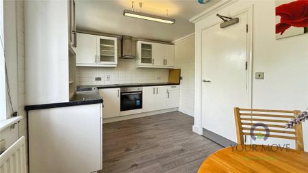 1 bedroom in a house share to rent - Photo 4