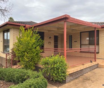 4 Bedroom Home - Photo 1