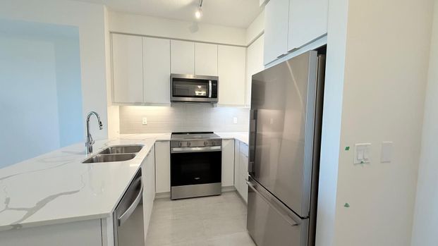 For Lease - 15 Watergarden Drive Unit# 1907, Mississauga, Ontario - Photo 1