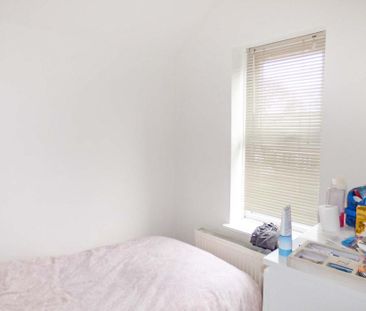 3 bed semi-detached house to rent in NE25 - Photo 1