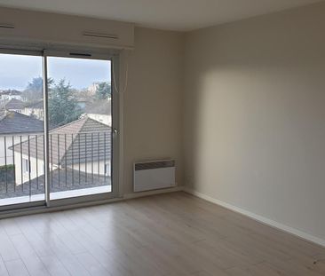 Location Appartement 2 pièces 49m² POITIERS 86000 - Photo 1