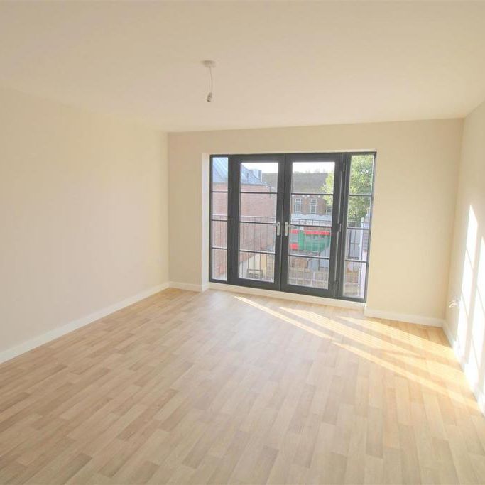 2 bedroom apartment to rent - Photo 1