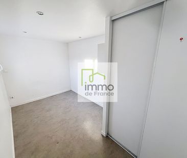 Location Appartement 1 pièce 39m² - Photo 3