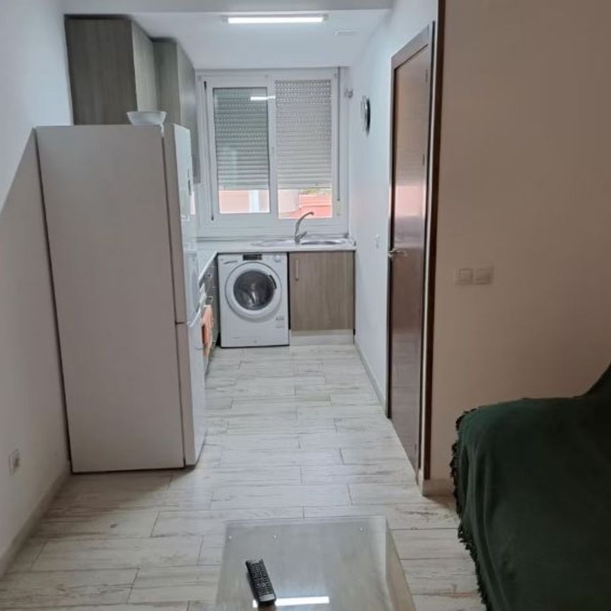 Alquiler de piso en Camino de Santiago - Photo 1