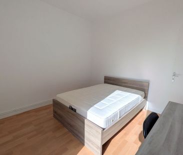 Location Appartement 2 pièces 37m² FOUGERES 35300 - Photo 3