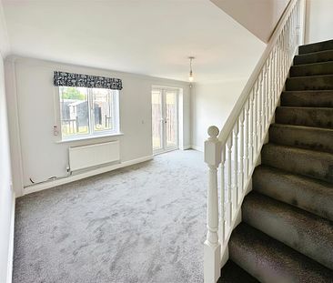 2 Bedroom House for rent in Haslemere Court, Bentley, Doncaster - Photo 5