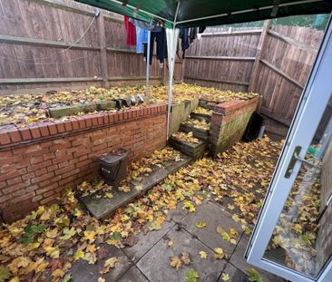 Winnington Close - Photo 6
