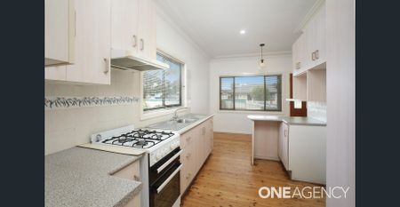 MODERN LIVING WITH COASTAL CONVENIENCE - Photo 2