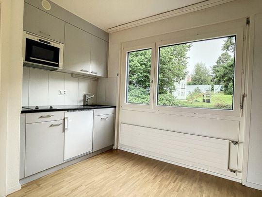 STUDIO au 2ème étage - Foto 1