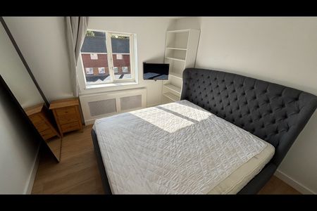 1 Bed Flat, Franklin Way, CR0 - Photo 3
