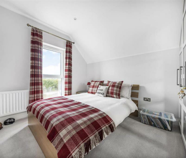 4 bedroom detached house to rent - Photo 6