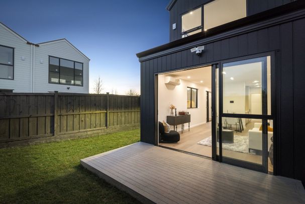 Karaka - 4 Bedrooms with 3 Bathrooms - Photo 1