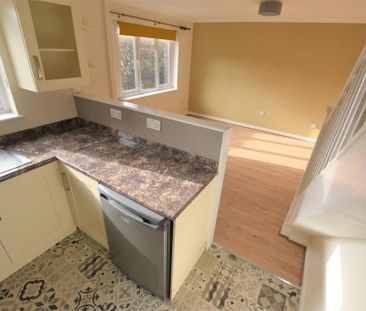 1 bedroom house to rent - Photo 2