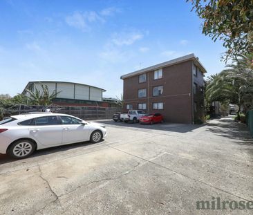 CENTRAL FOOTSCRAY LIVING – WALK TO EVERYTHING - Photo 6