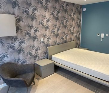 Studio Flat, Lymington Road, NW6 - Photo 6