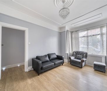 2 Bedroom Flat/Apartment to rent - Photo 4