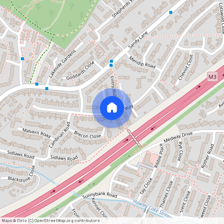 Pennine Way, Farnborough, GU14