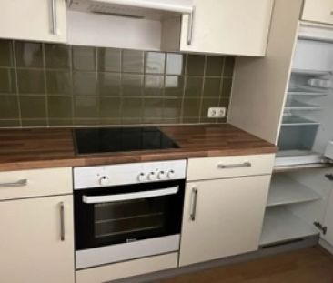 HIT! GÜNSTIG,FREUNDLICH, BEQUEME 1 ZIMMER WOHNUNG IM ZENTRUM ! - Foto 2