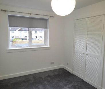 3 bedroom end of terrace house to rent - Photo 5