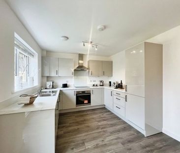 Vickers Road, Beck Row - Photo 3