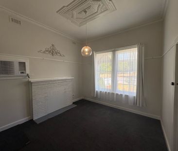 Charming & Light Filled! - Photo 1