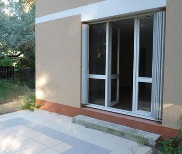 LA SEYNE SUR MER - Photo 2