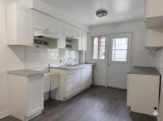 À louer / Appartement - Photo 1