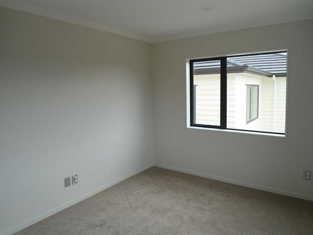 Spacious 5BR Family Home in Mangere East! - Photo 5