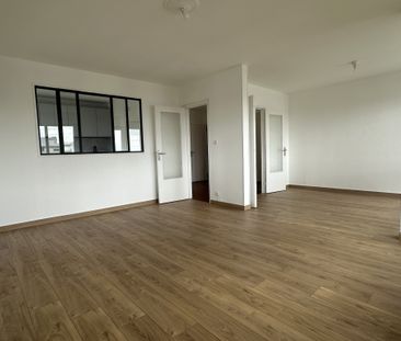 Location Appartement 3 pièces 81m² LYON 9ème - Photo 5