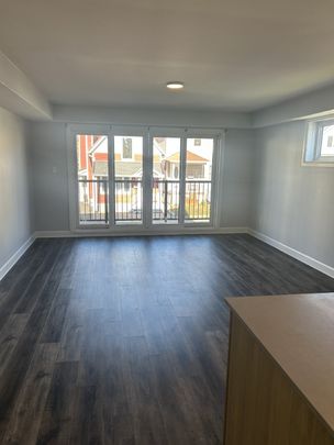 342 Shakespeare Street - 2 - Photo 1