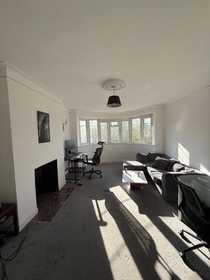 Room in a Shared Flat, Beaufort Park, NW11 - Photo 1