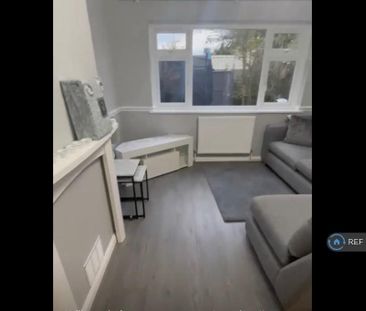 2 bedroom maisonette to rent - Photo 1