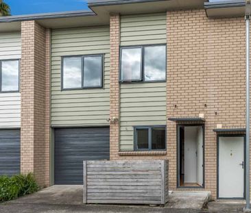 A Well-Presented Townhouse - Photo 1